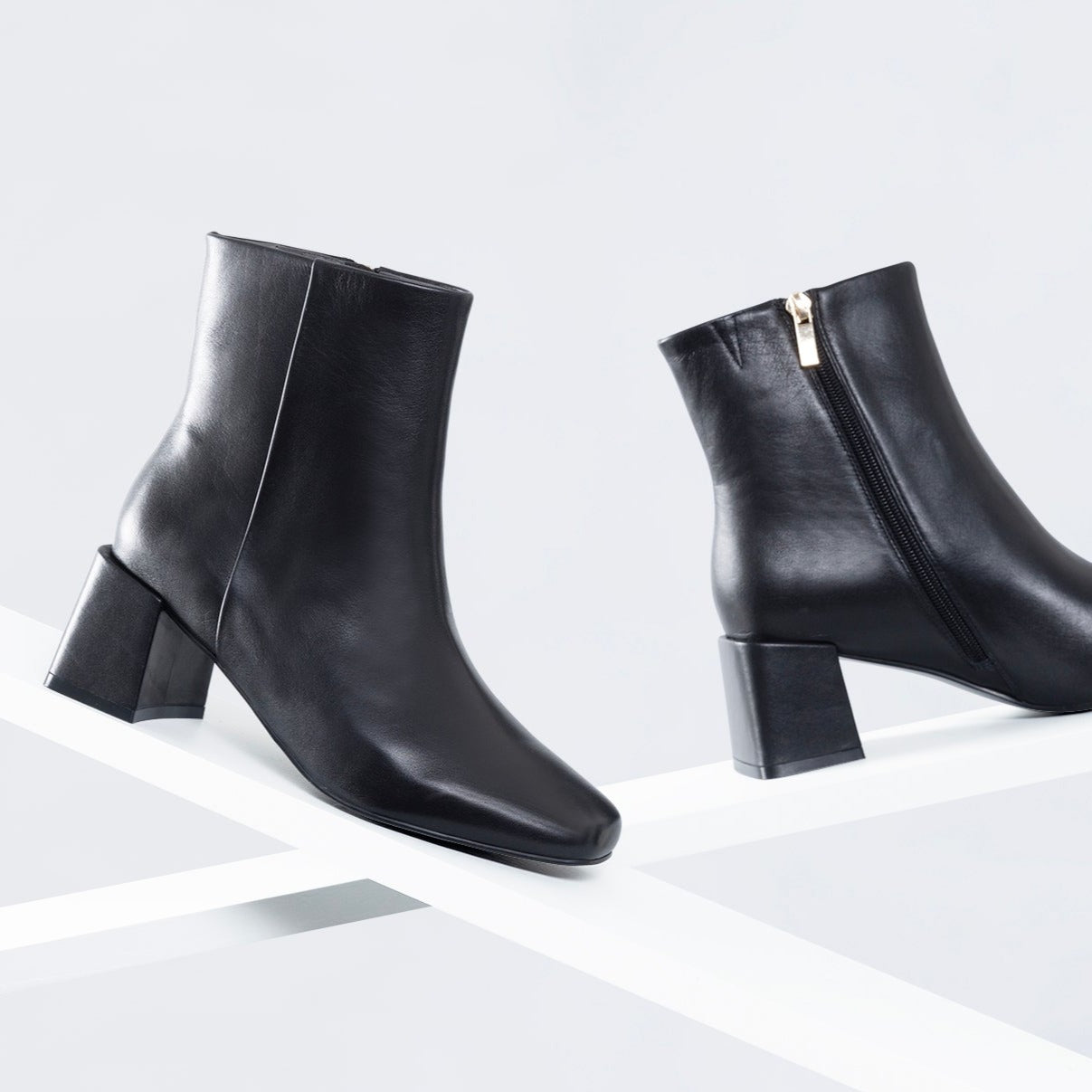 Aloe Ankle Boot | black leather