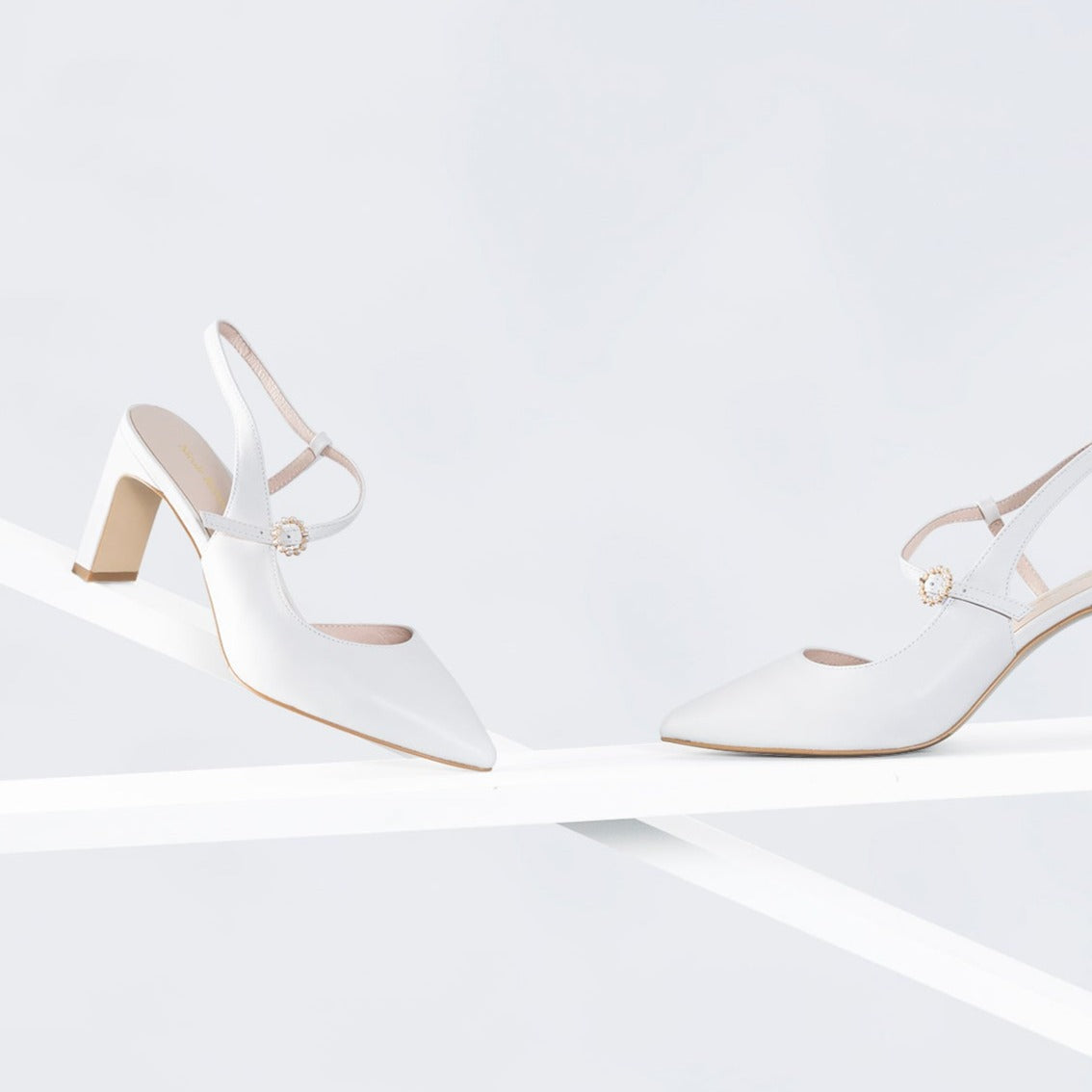 Anita Heel | Off white leather