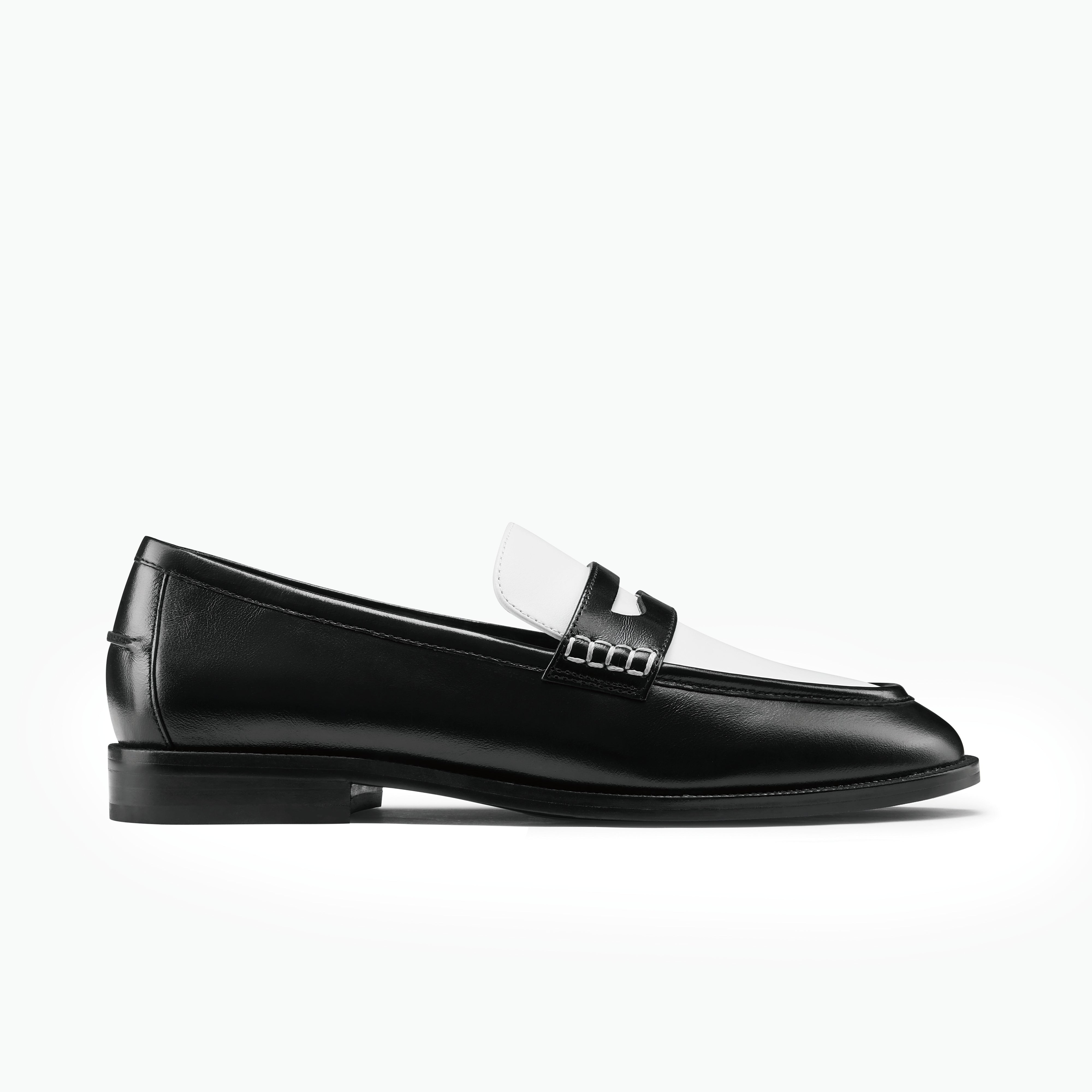 Chad Loafer | Black/white combo