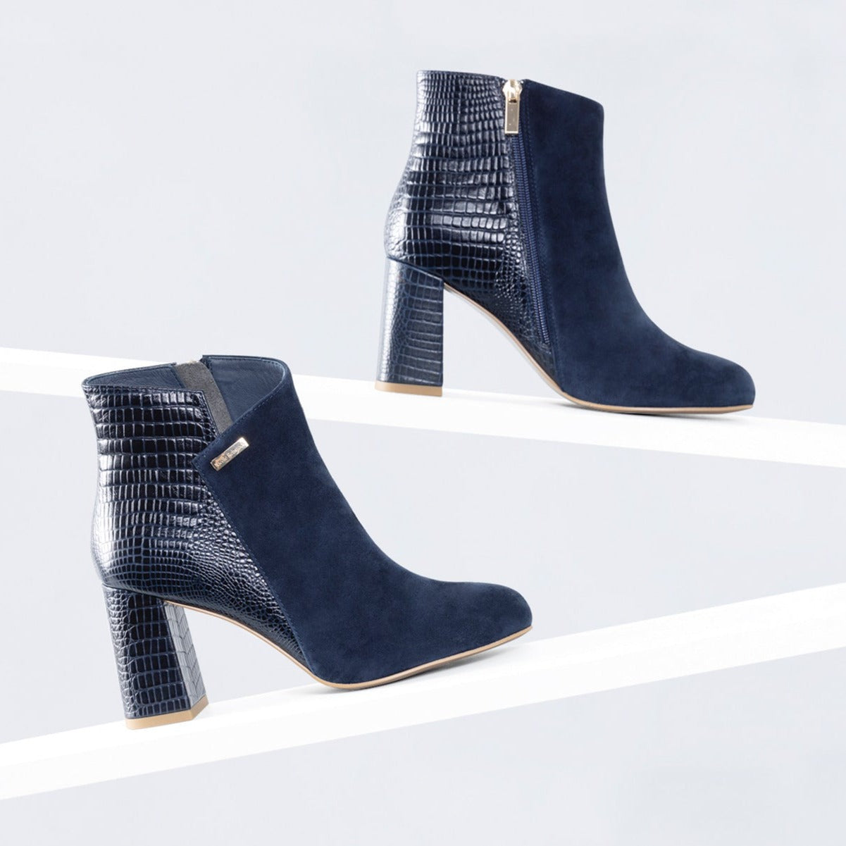 Darla Ankle Boot 75mm | Navy combo leather