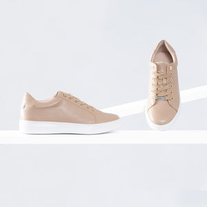 Gia Sneaker | Nude/Gold leather