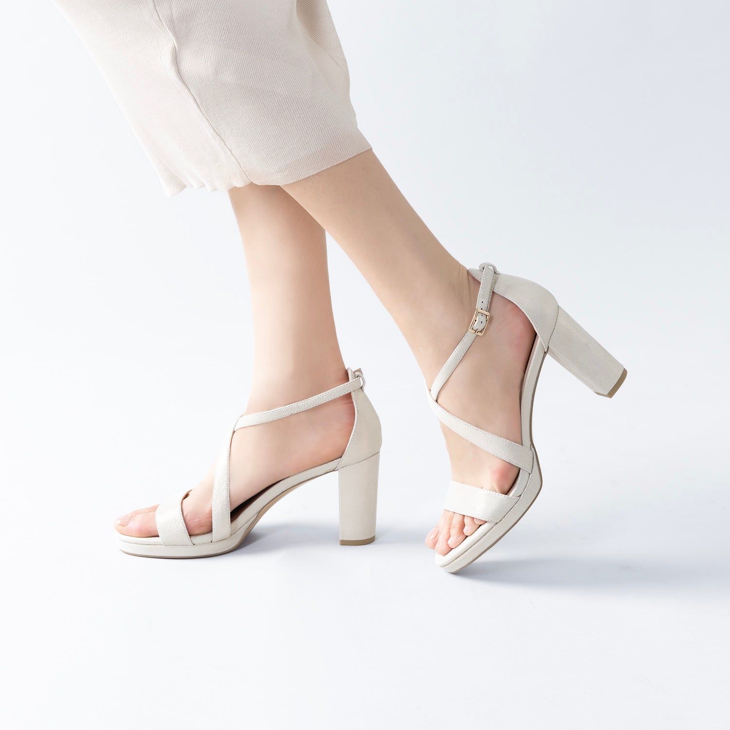 Pippa Platform Sandal | Muted shimmer