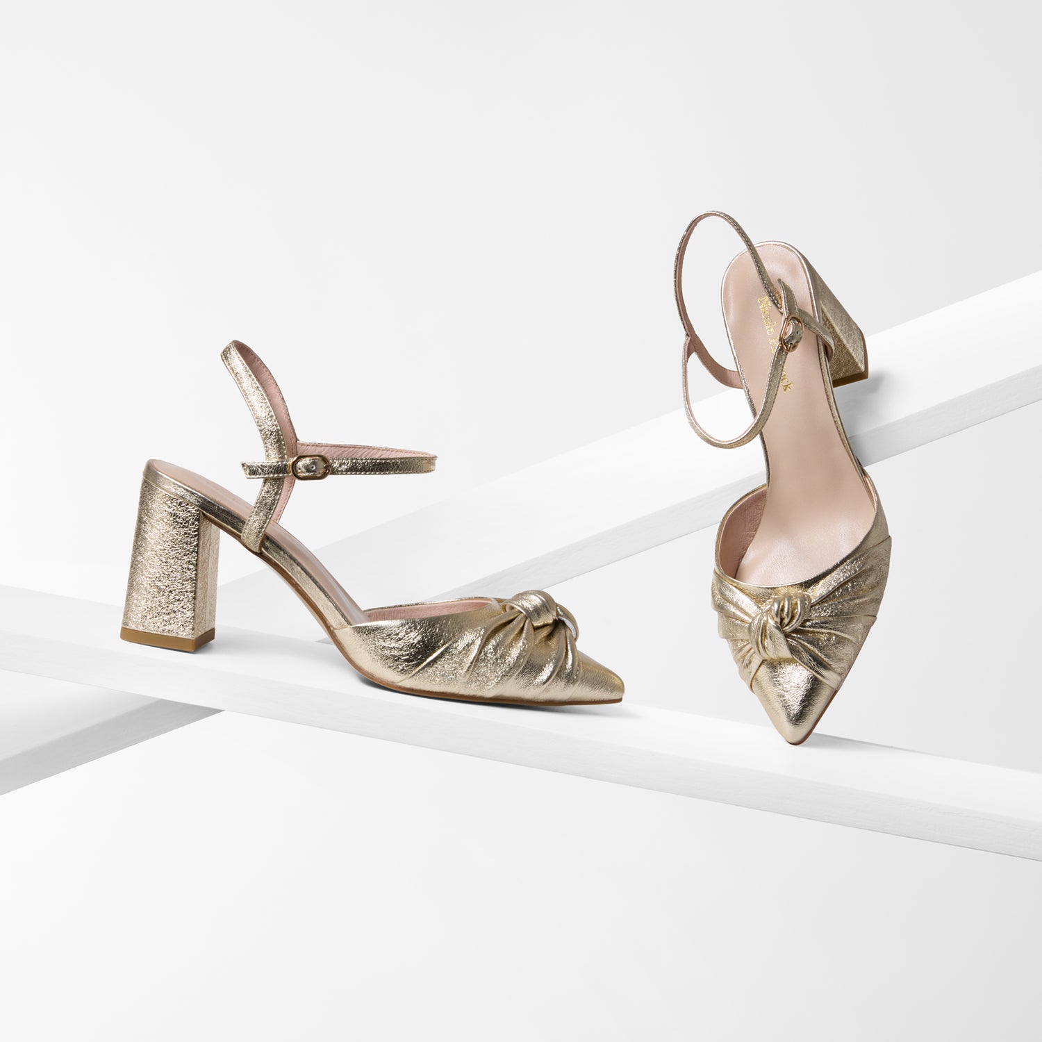 Ally Heel | Gold Leather