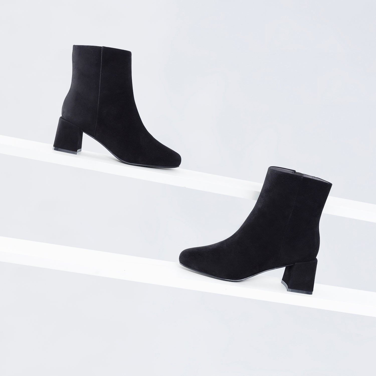 Aloe Ankle Boot 50mm | black suede