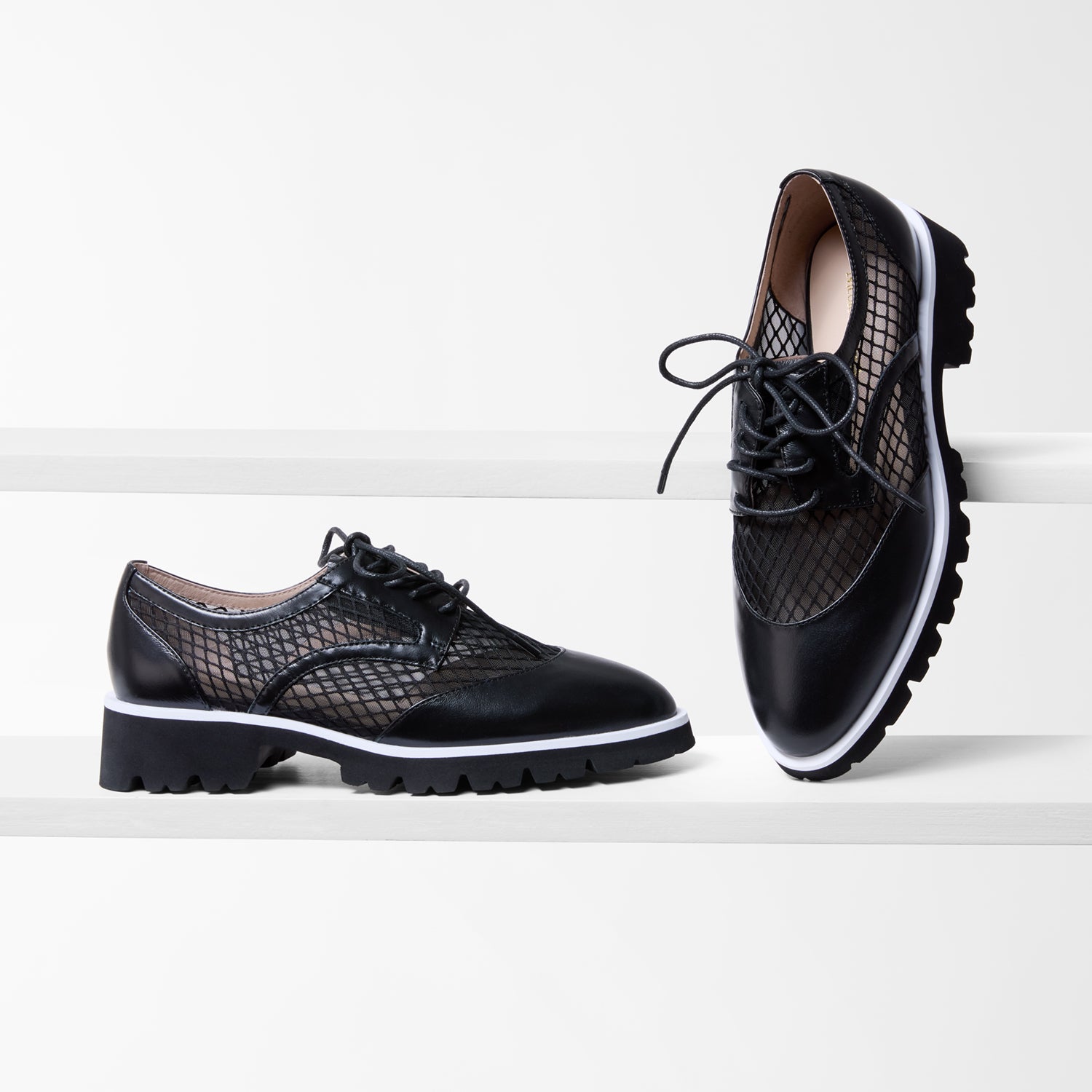 Black lace-up leather and mesh shoes shoes with chunky sole