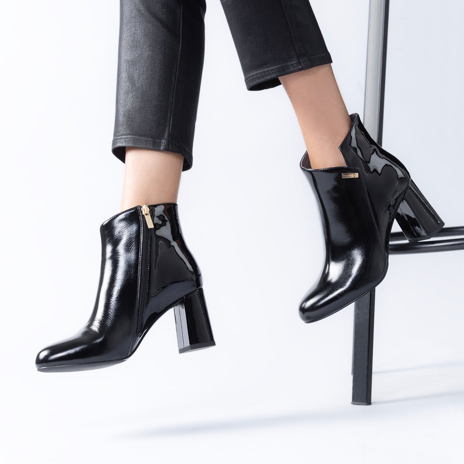 Darla Ankle Boot 75mm | Black combo leather