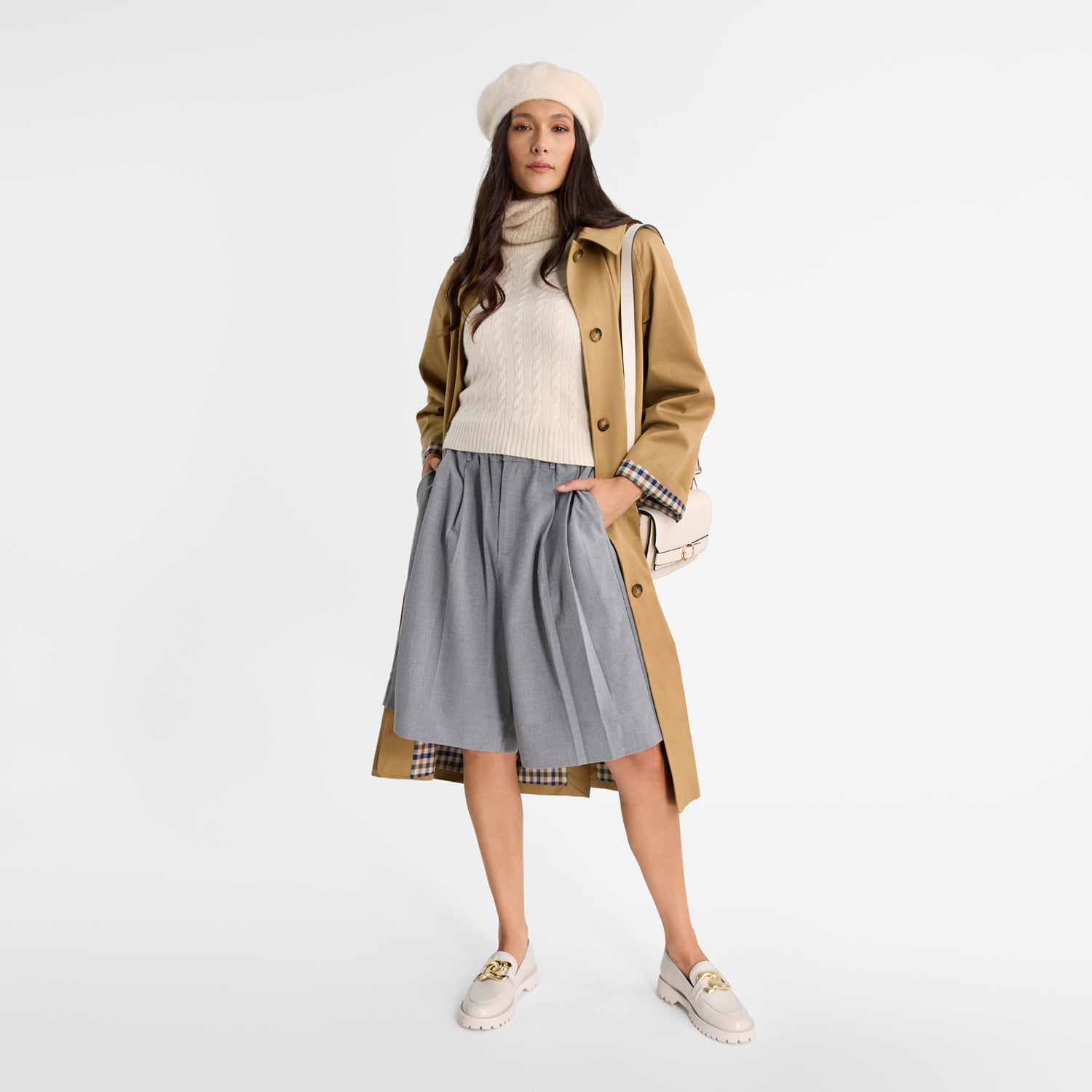 Model wears Nicole Rebstock's Dublin Loafer with 2cm heel.