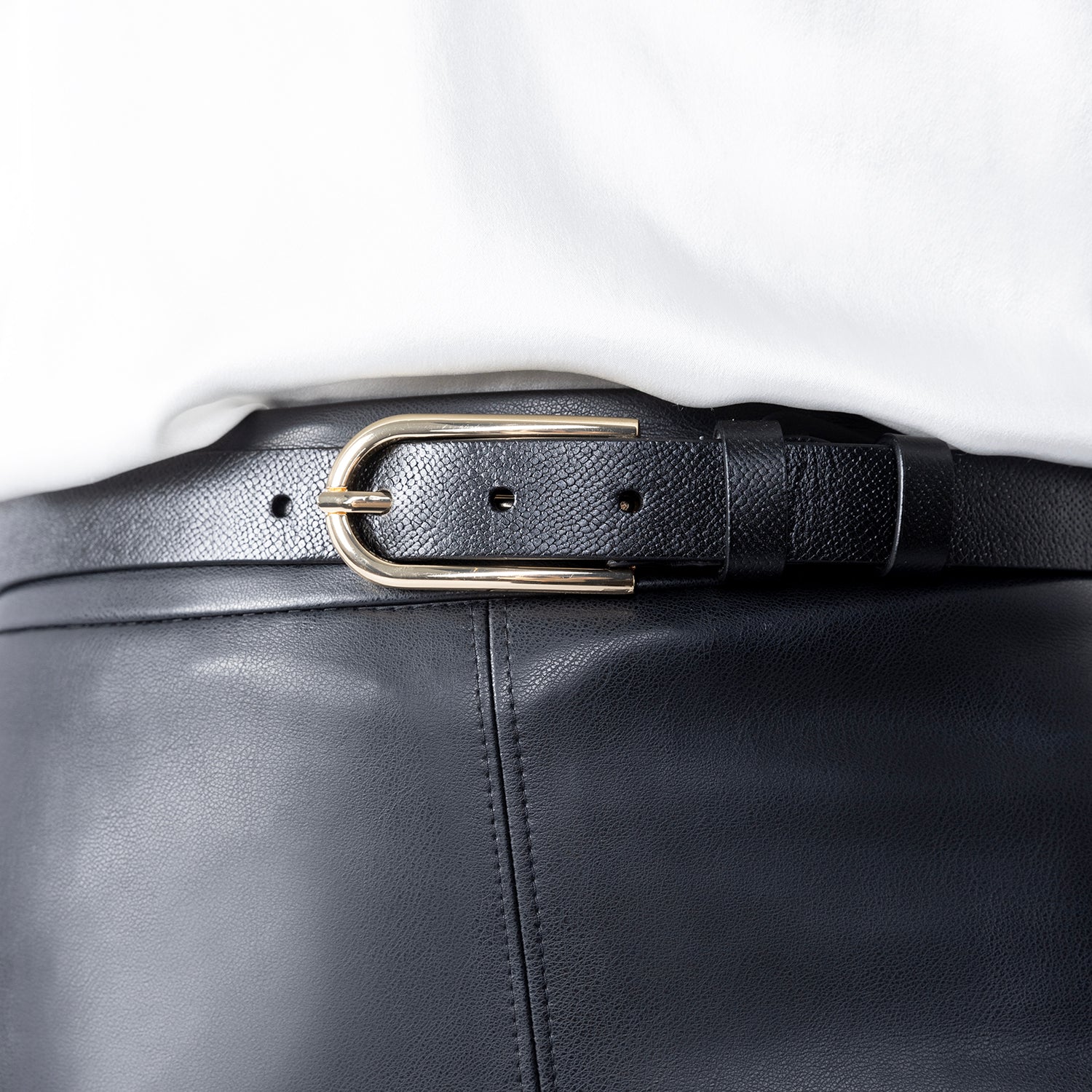 Element Leather Belt 25mm | gold black pebble