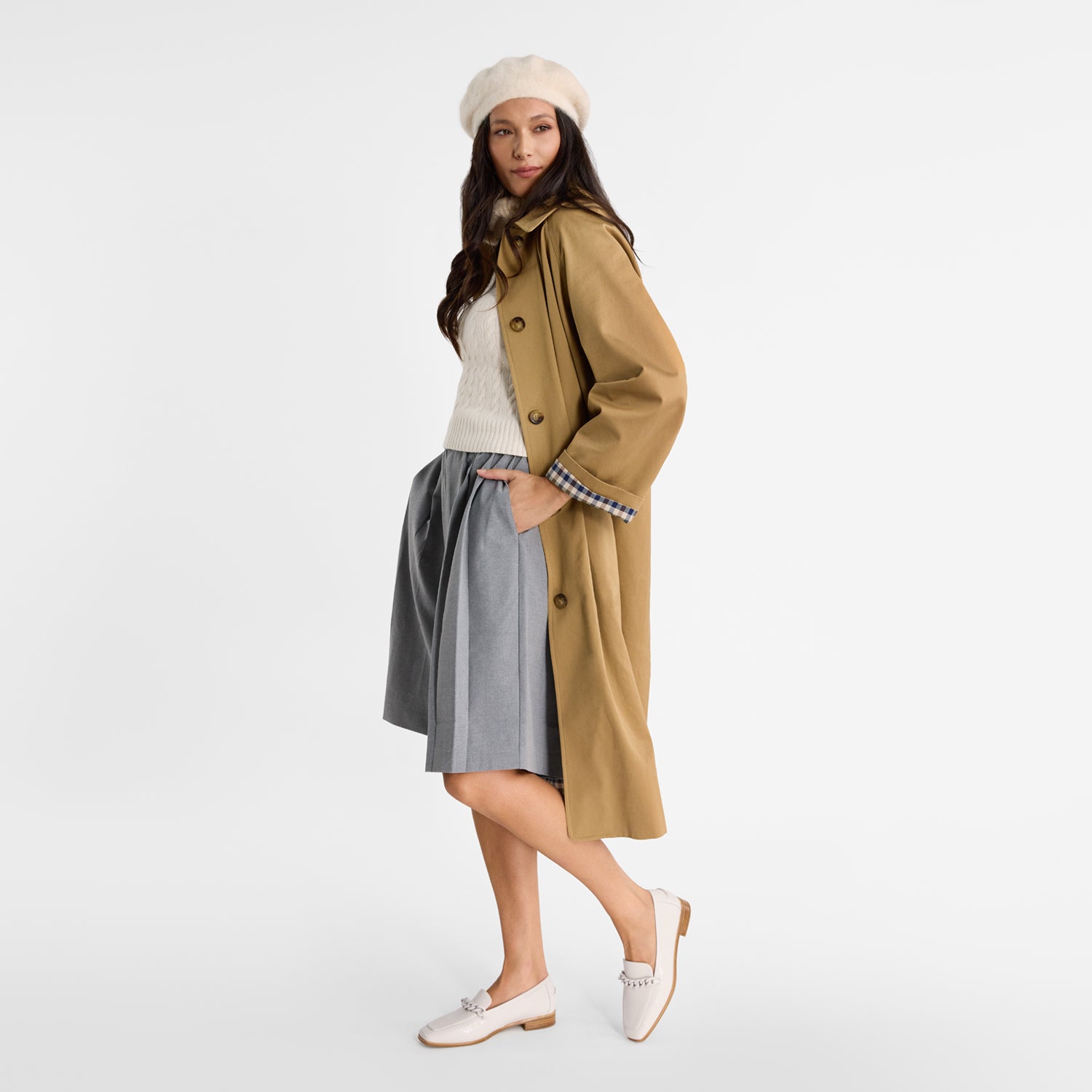 Woman modelling Nicole Rebstock Kendal Loafer in ivory with square tone and ivory chain.