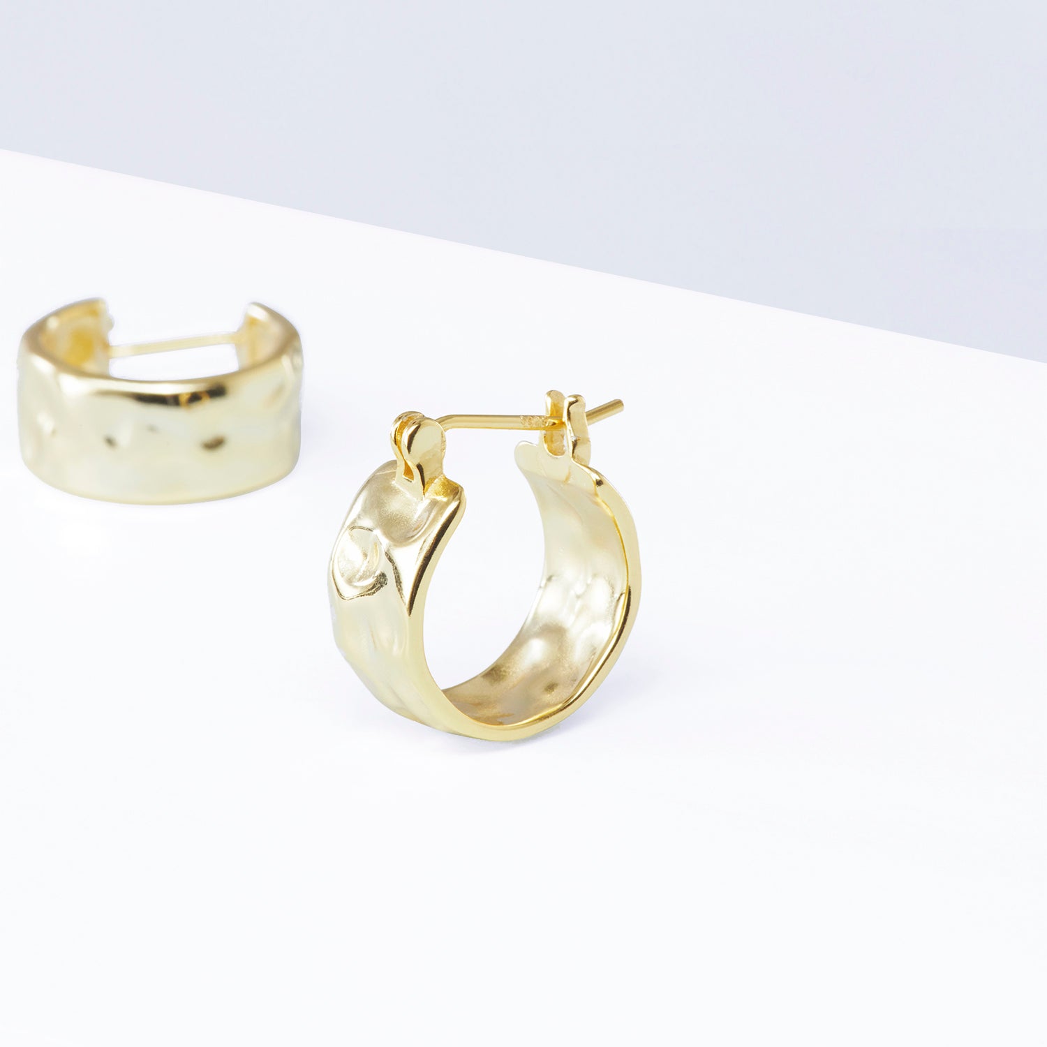 Petite Molten Hoop Earrings | Gold