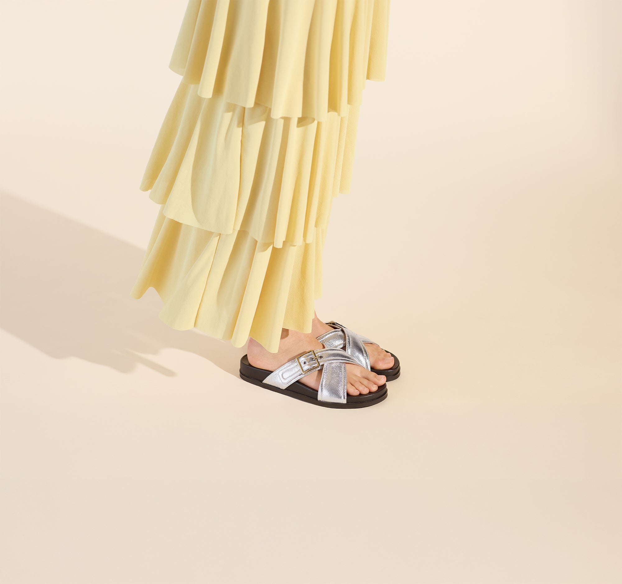 Uma Slide Sandal | Silver Pebble Leather