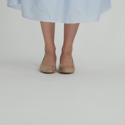 Kendall heels video close up by Nicole Rebstock.
