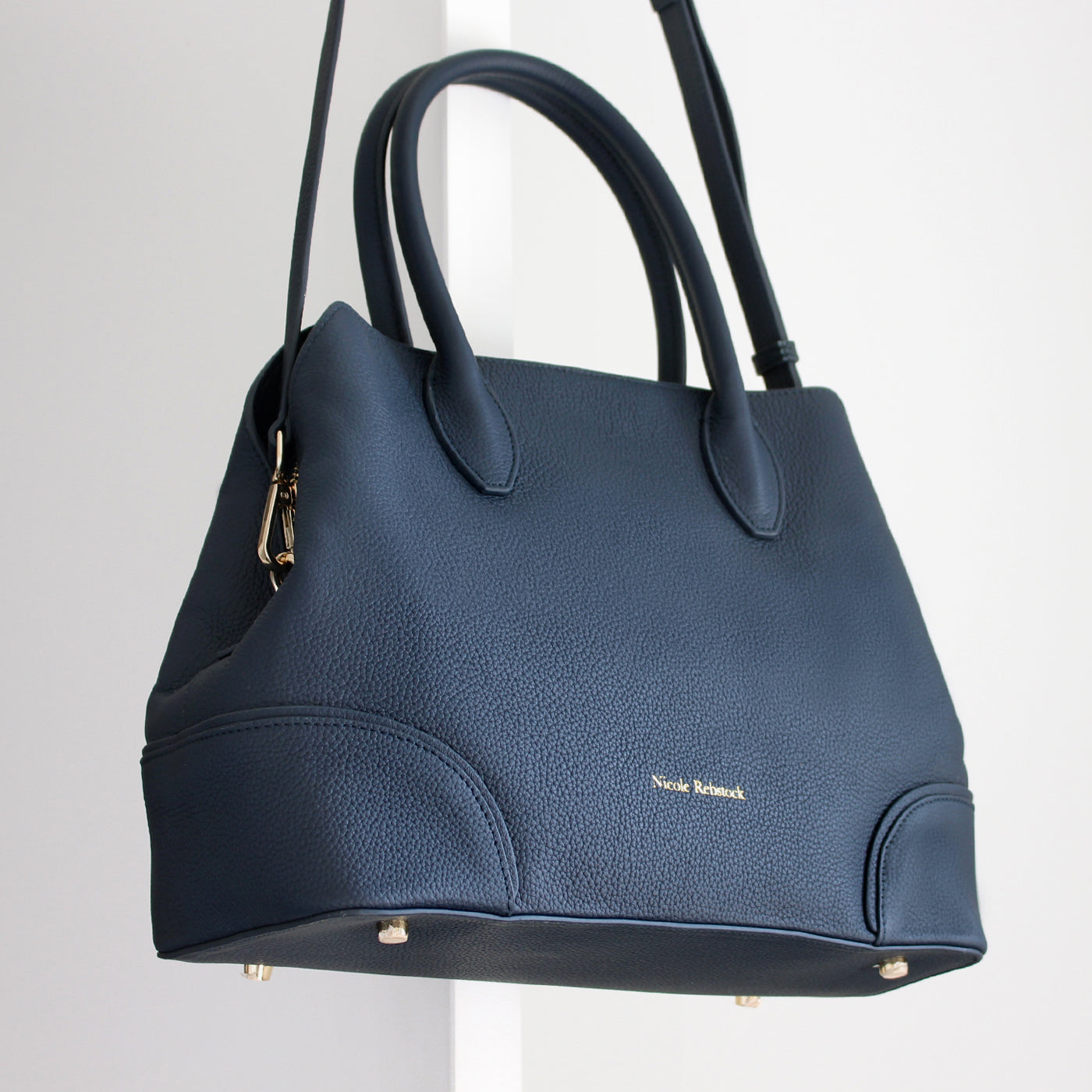 Melba | Marine pebble