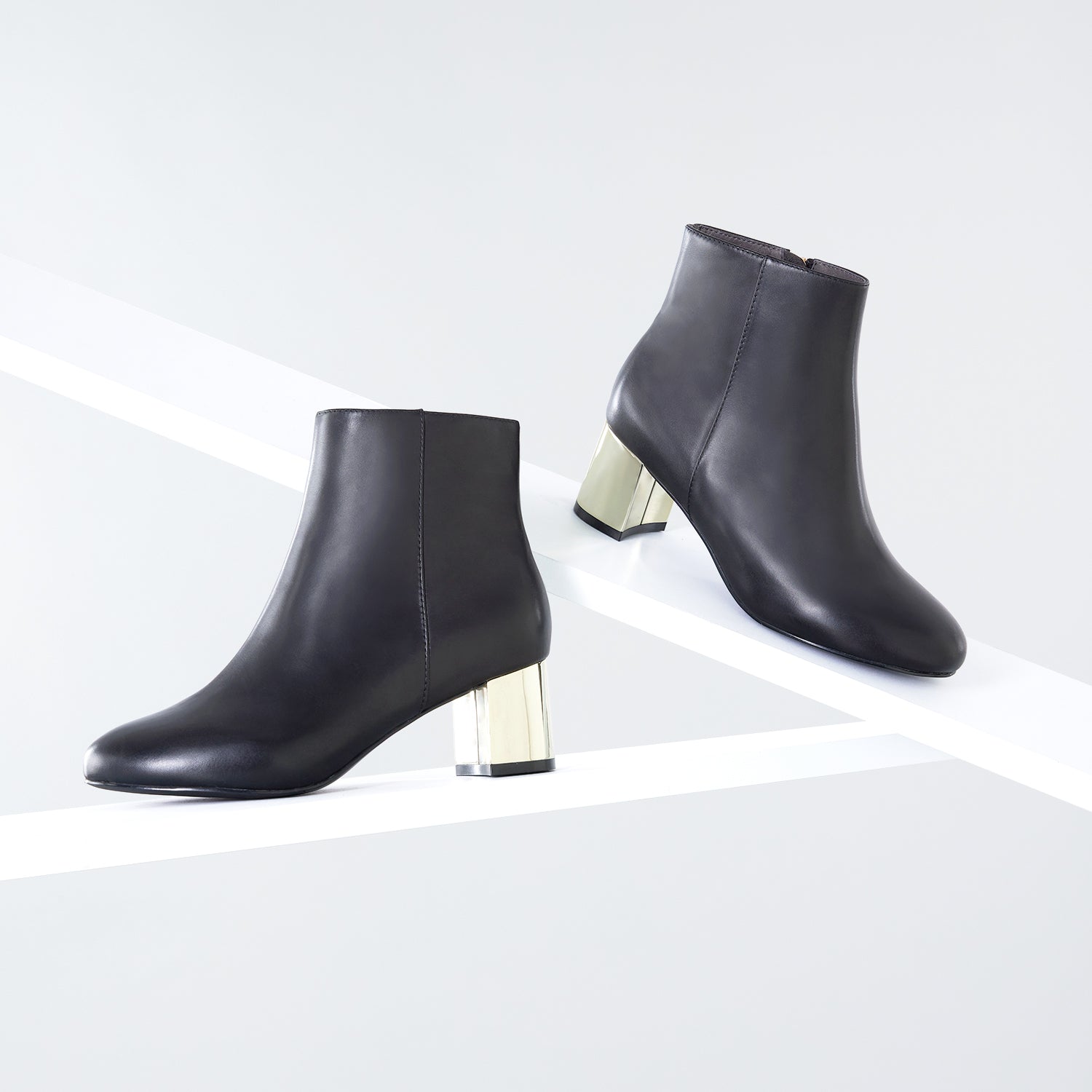 Clara 60mm | Black leather