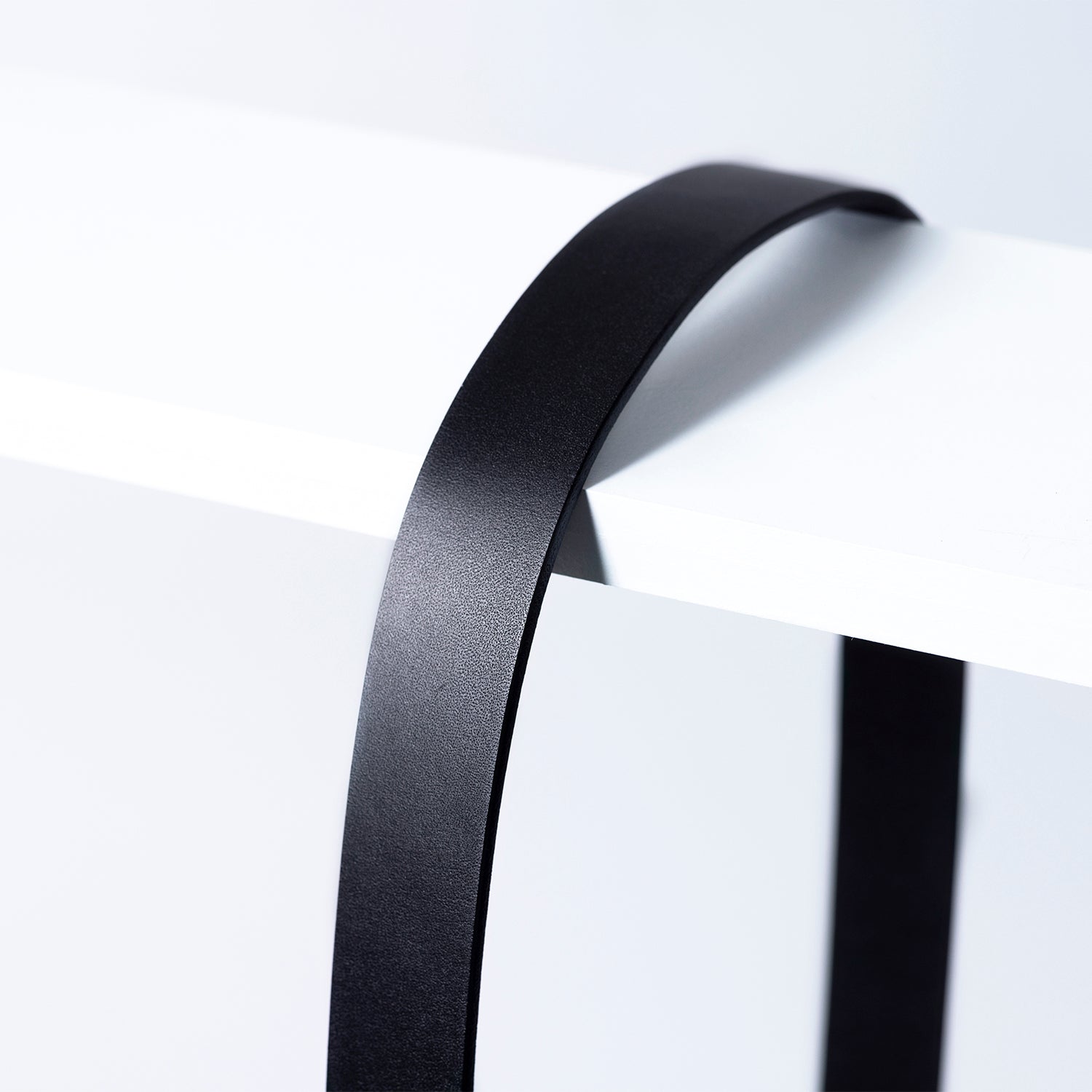 Twine Leather Belt 25mm | gold black leather