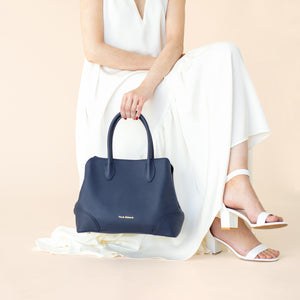 Melba | Marine pebble