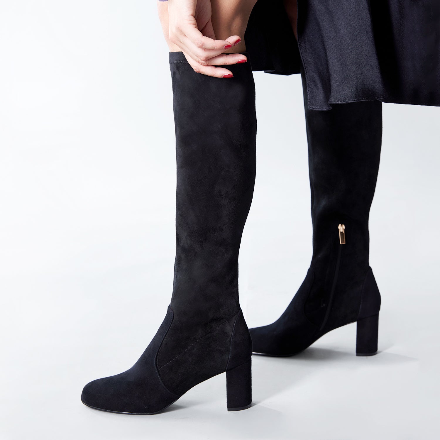 Noelle Knee High Boot 70mm | Black suede