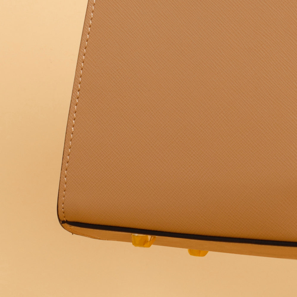 Olivia | Caramel Saffiano