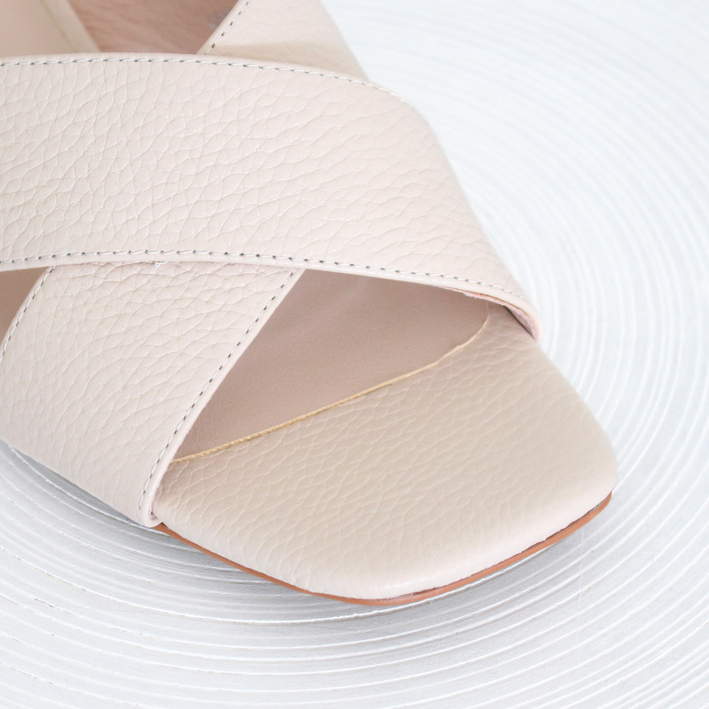Sonja 40mm | Blush pebble