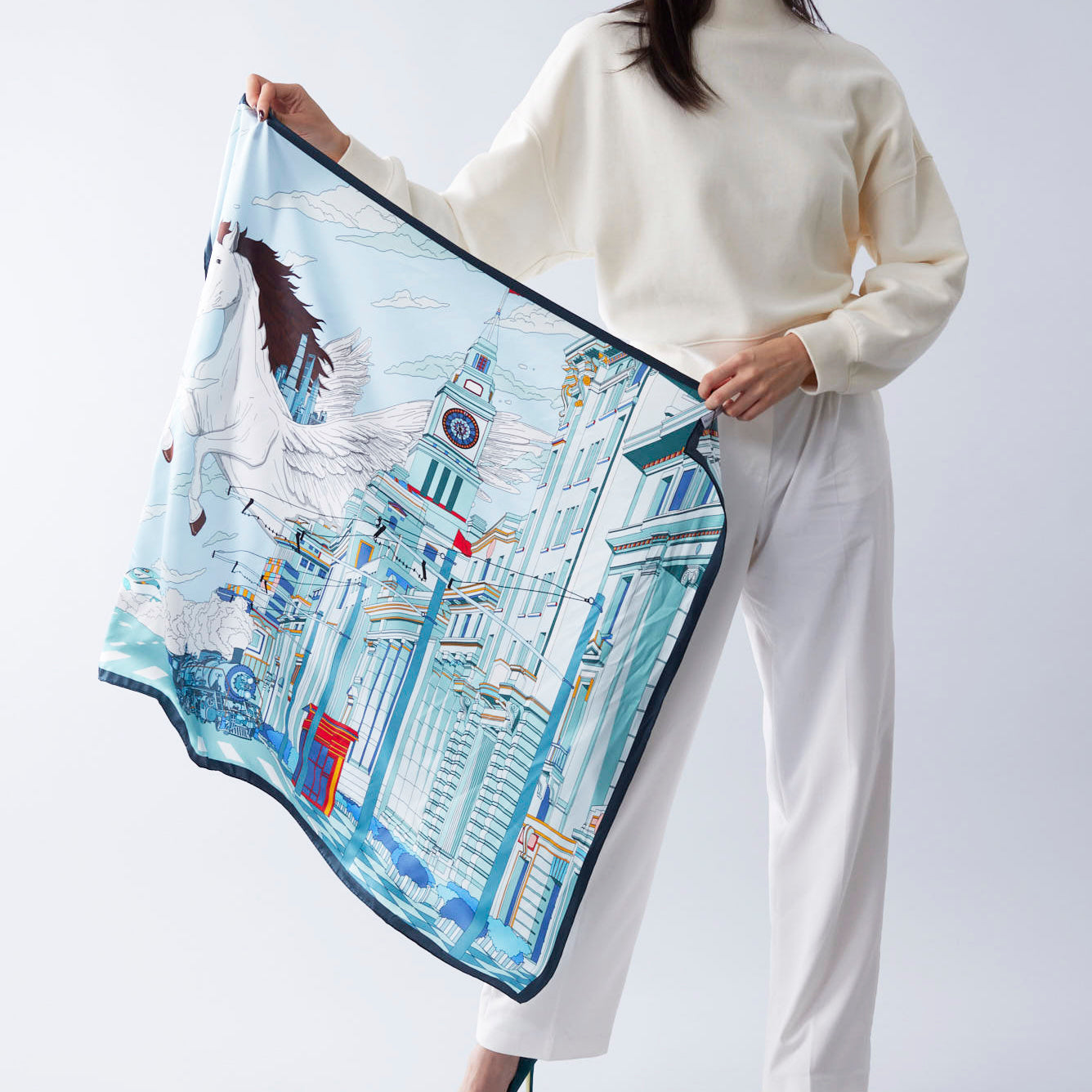 Pegasus Takes London Scarf 90x90